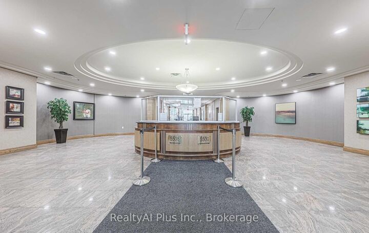 Property Photo:  5500 Yonge Street 608  ON M2N 7L2 
