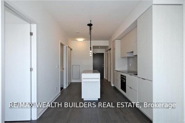 Property Photo: 1990 Bloor Street W 505 ON M6P 3L1
