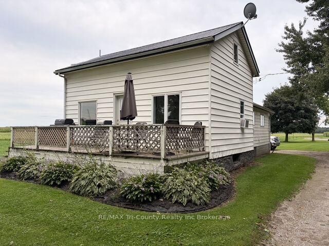 Property Photo: 163406 Brownsville Road ON N0L 1C0