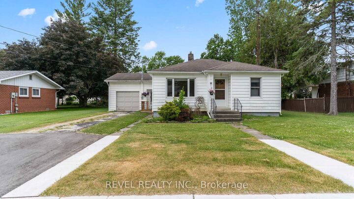 Property Photo:  91 Lamila Street  ON N0P 2K0 