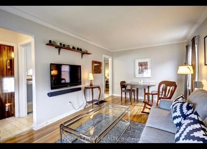 Property Photo:  3 Bexhill Avenue Main  ON M1L 3B3 