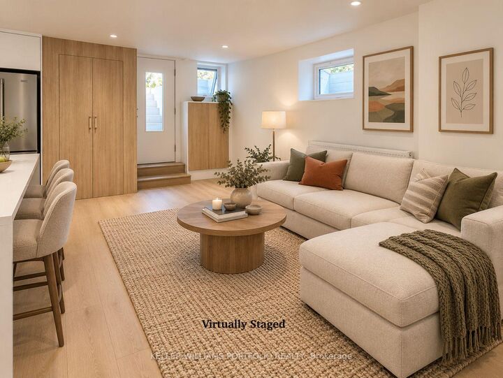 Property Photo:  127 Lisgar Street  ON M6J 3G4 