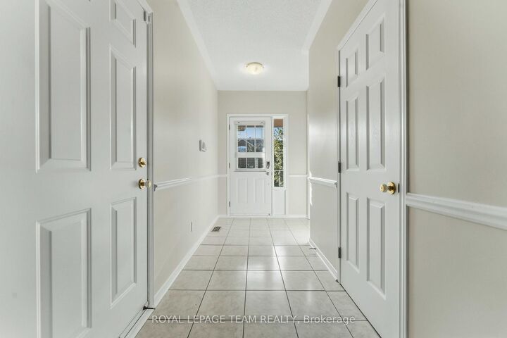 Property Photo:  999 Cove Island Terrace  ON K1V 1R3 