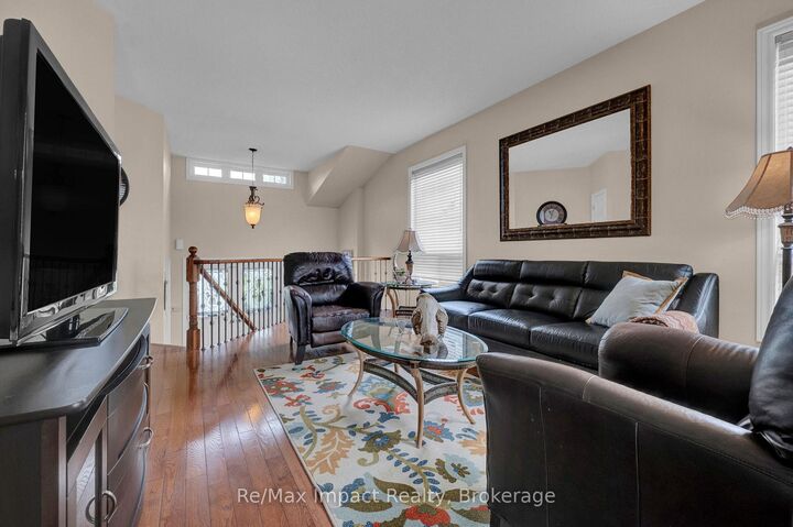 Property Photo:  14A Hunt Street  ON L1C 0A4 