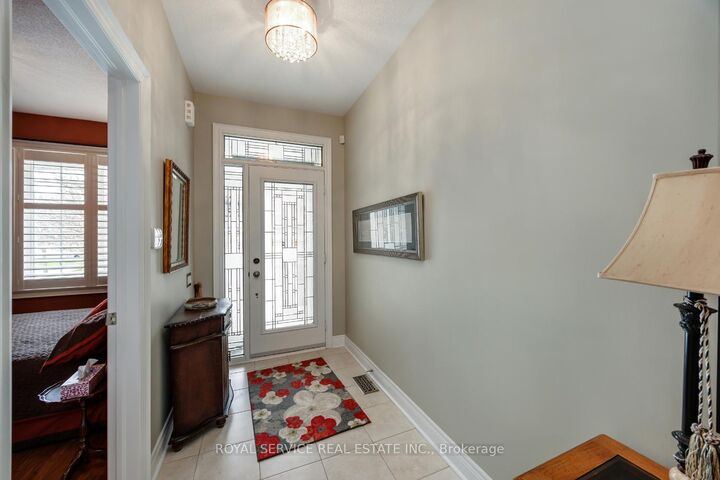 Property Photo:  9 Potts Lane  ON L1A 0A4 