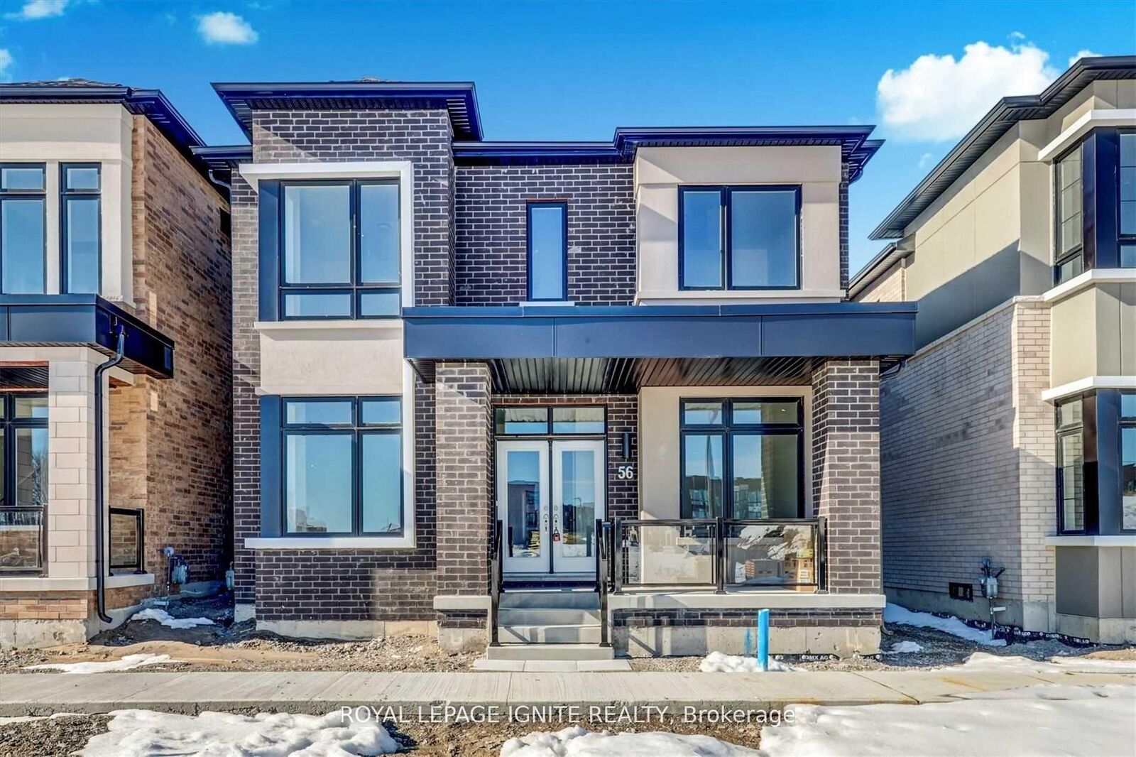 Property Photo:  56 Rustle Woods Avenue  ON L6B 0V2 