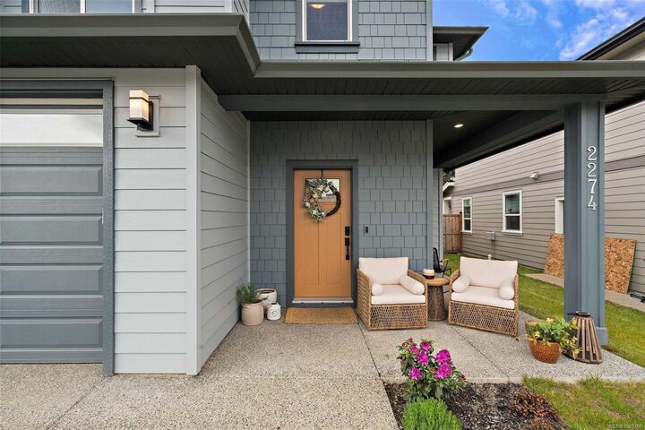 Property Photo:  2274 Evelyn Lane  BC V9Z 0W3 