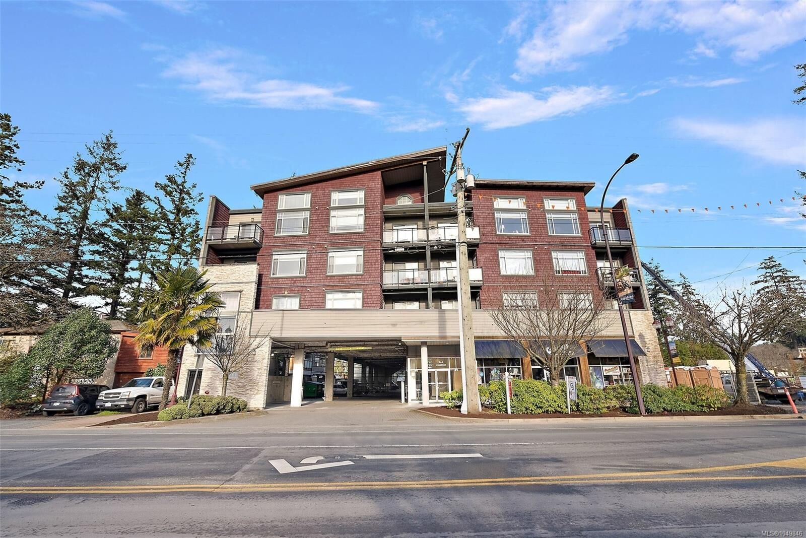 Property Photo:  844 Goldstream Ave #403  BC V9B 2X7 