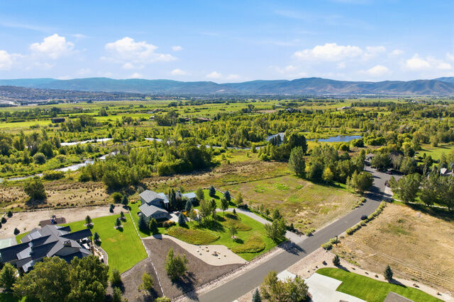 Property Photo: 2300 River Meadows Pkwy 8 UT 84049