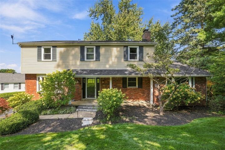 Property Photo: 2323 Mill Grove Rd PA 15241