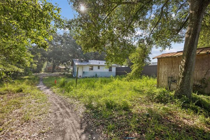 Property Photo:  819 9th Street  FL 32034 