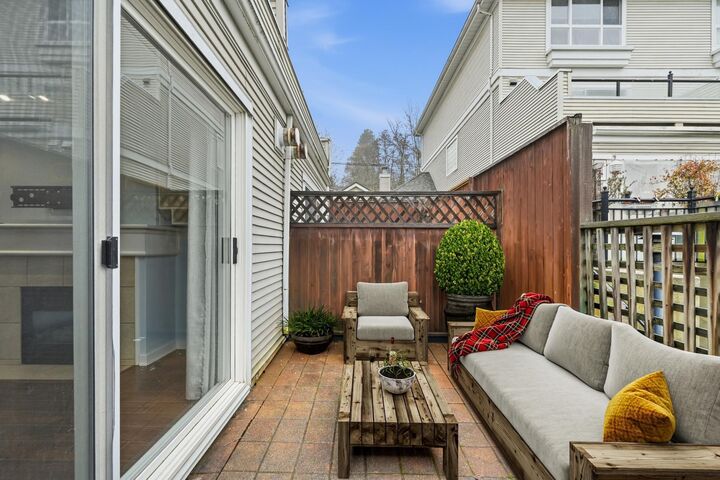 Property Photo:  253 Casey Street 123  BC V3K 7A3 