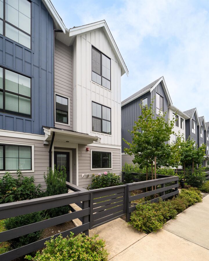 Photo de la propriété:  488 Furness Street 58  BC V3M 0M1 
