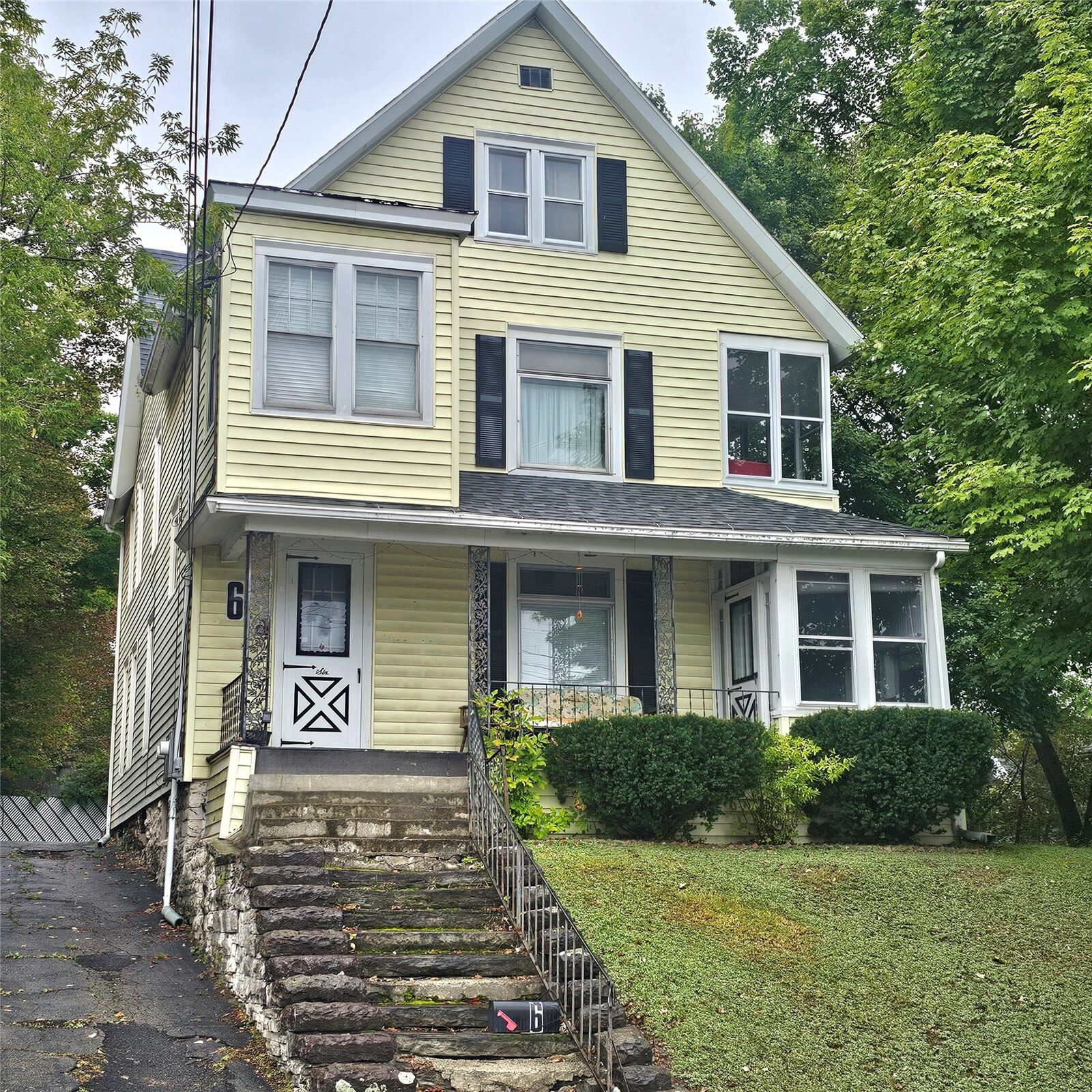 Property Photo:  6 Birch St  NY 13903 