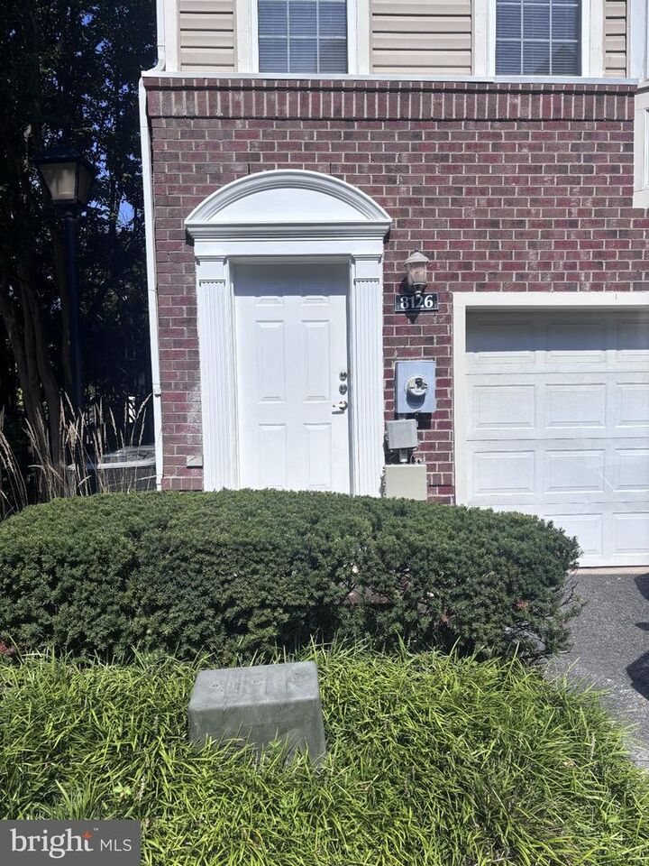 Property Photo:  8126 Harper Valley Lane 28  VA 22042 