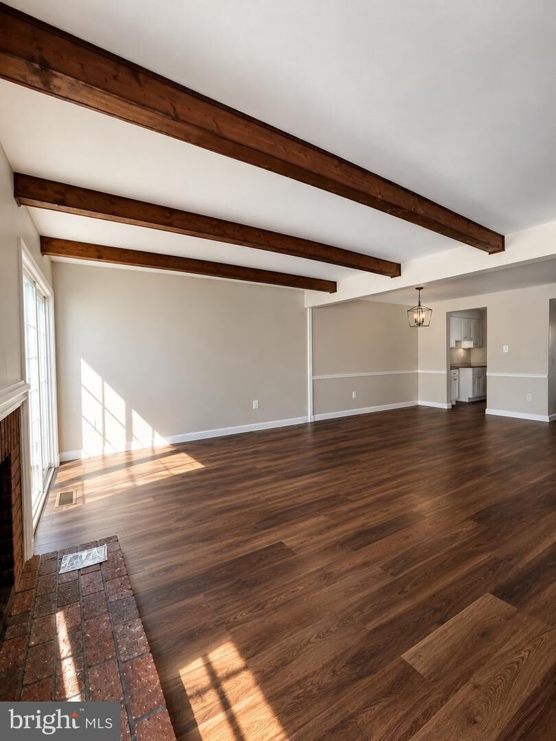 Property Photo:  74 Farnwood Road  NJ 08054 