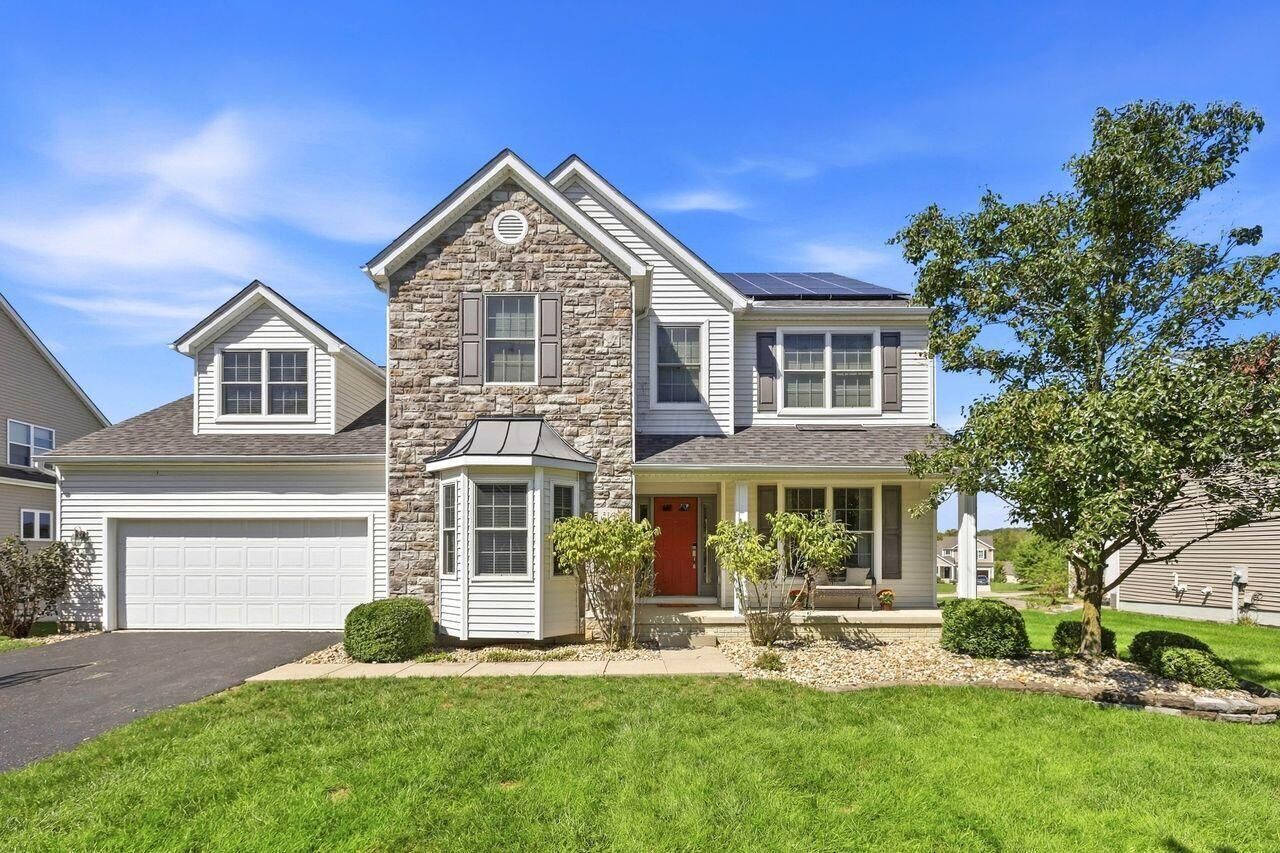 Property Photo:  516 Greenwood Loop  OH 43055 