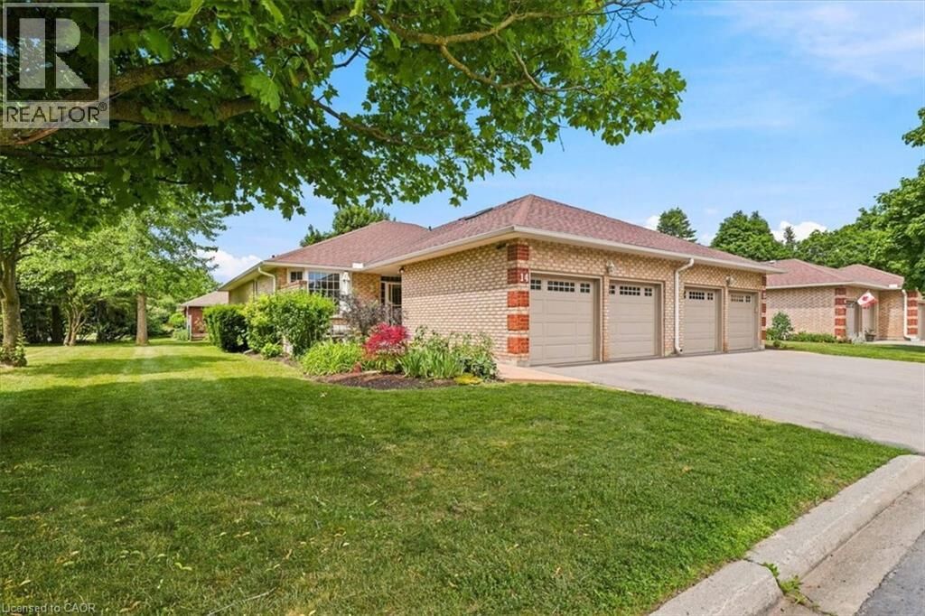 Property Photo:  75 Beasley Crescent 14  ON N1T 1P5 