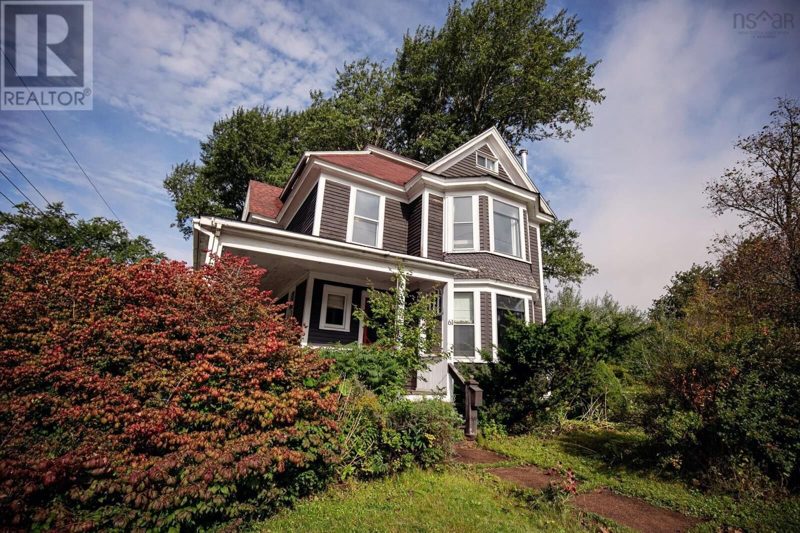 Property Photo:  61 Victoria Street West  NS B4H 1C3 