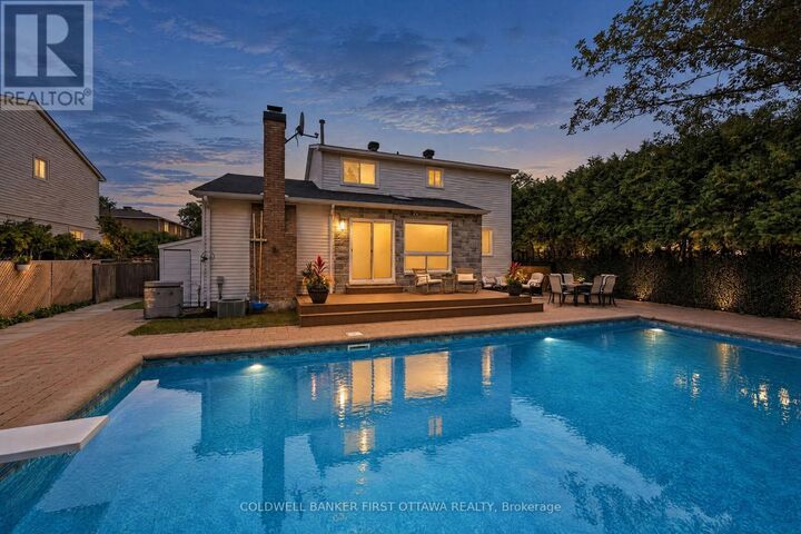 Property Photo:  1365 Baden Avenue  ON K1T 1V8 