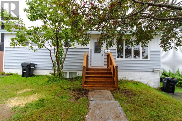 Property Photo:  40 Diana Road  NL A1B 1H8 