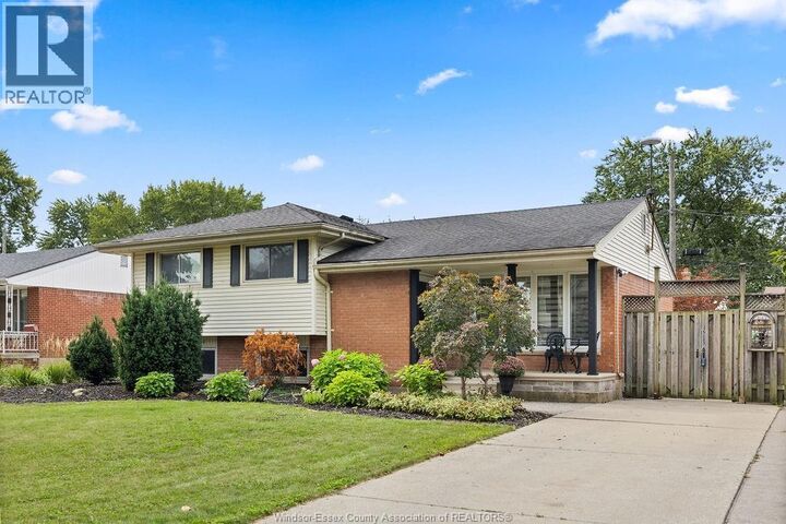 Property Photo:  1023 Marjorie Drive  ON N8S 4A2 
