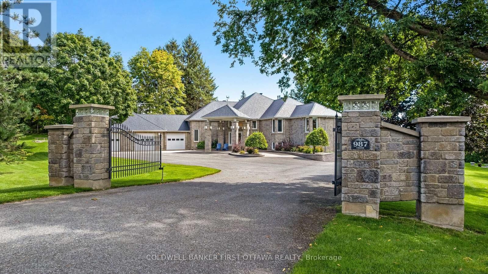 Property Photo:  987 1000 Islands Parkway  ON K0E 1R0 