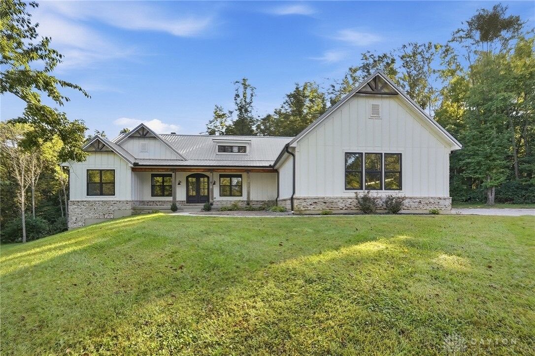 Property Photo:  210 Blue Jay Way  OH 45177 
