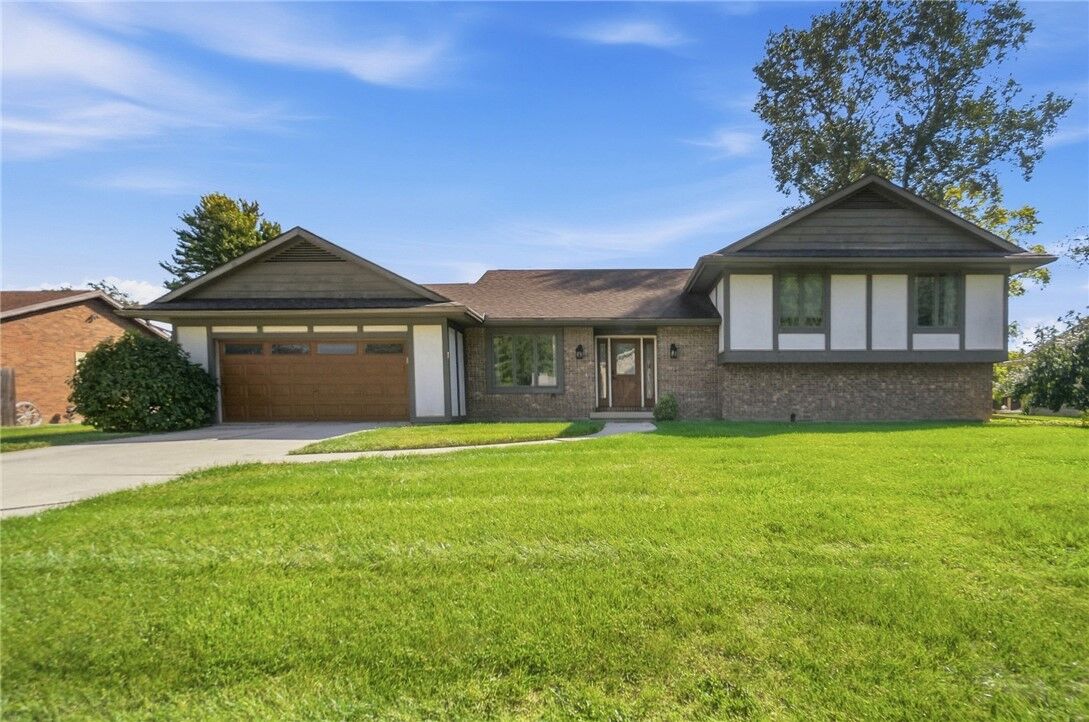 Property Photo:  1444 Timberlane Drive  OH 45805 