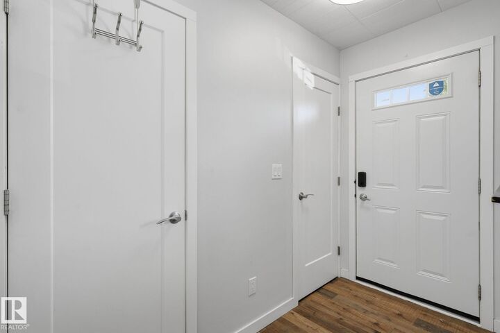 Property Photo:  7 8930 99 Avenue  AB T8L 3L1 