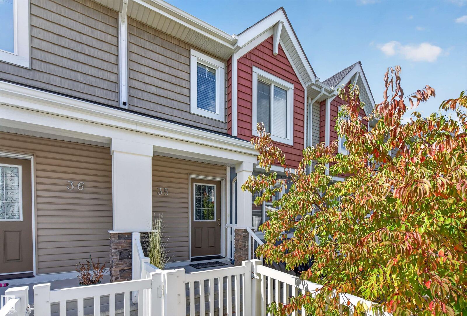 Property Photo:  1508 105 Street NW 35  AB T6J 5R8 