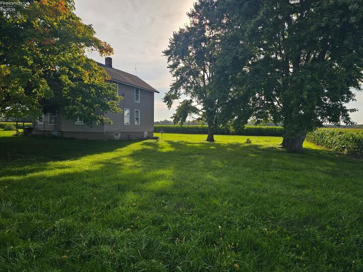 Property Photo:  670 S Cr 260  OH 43410 