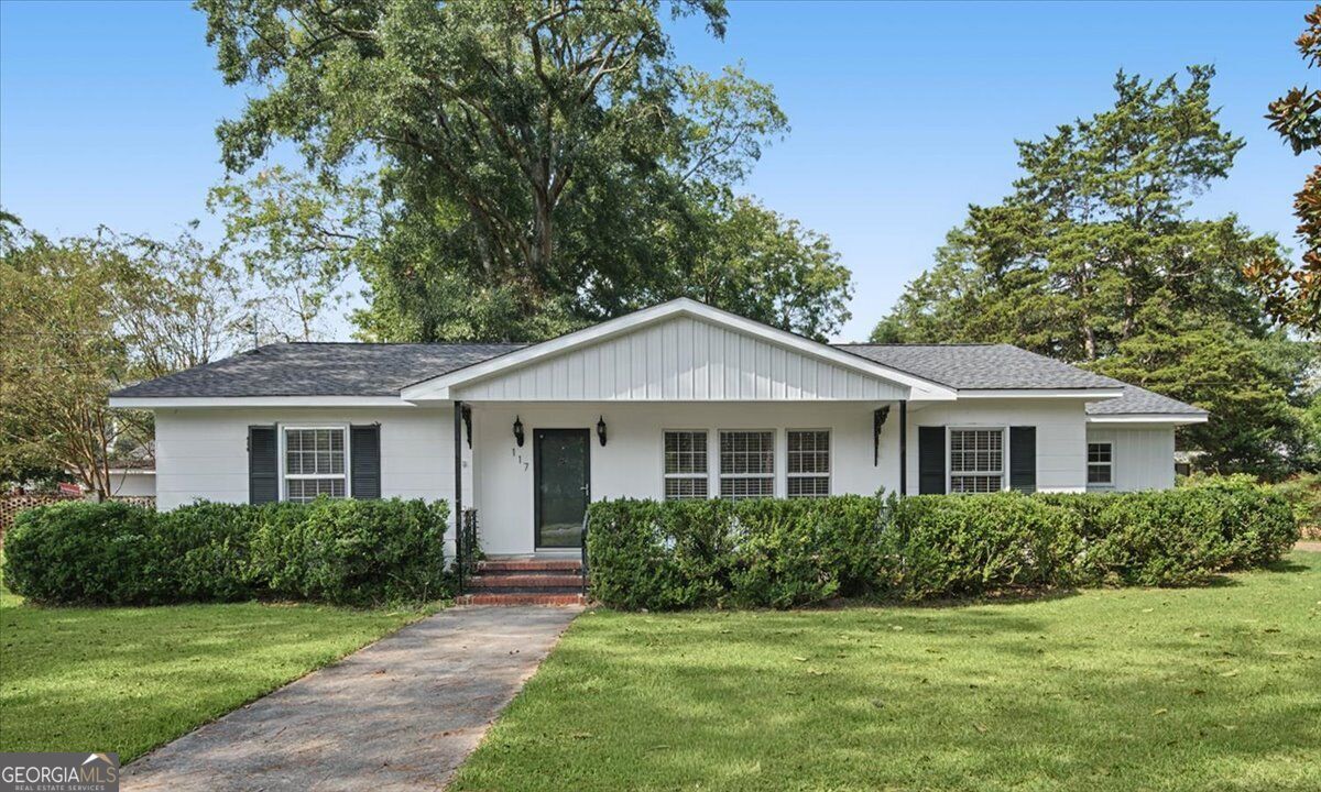 Property Photo: 117 Chestnut Street GA 30125