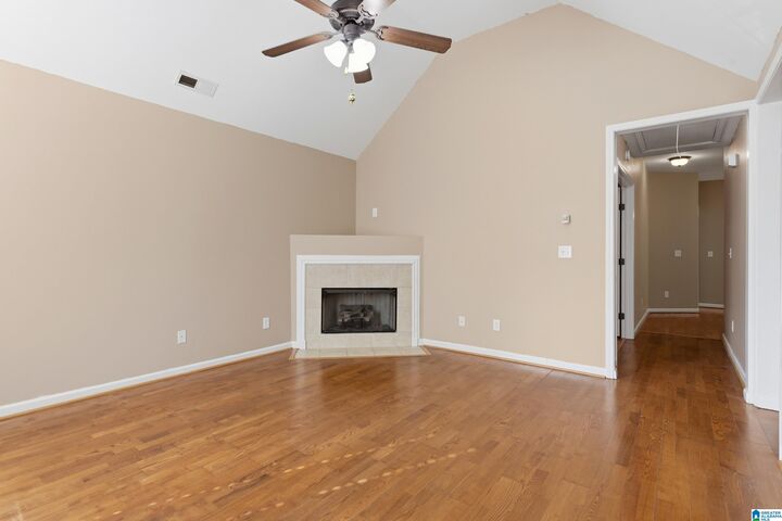 Property Photo:  5827 Southwood Parkway  AL 35022 