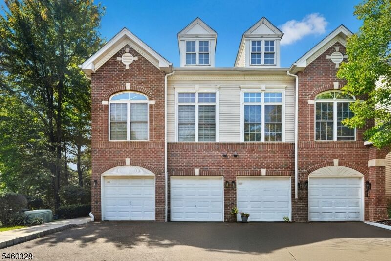 Property Photo: 402 Donato Cir NJ 07076