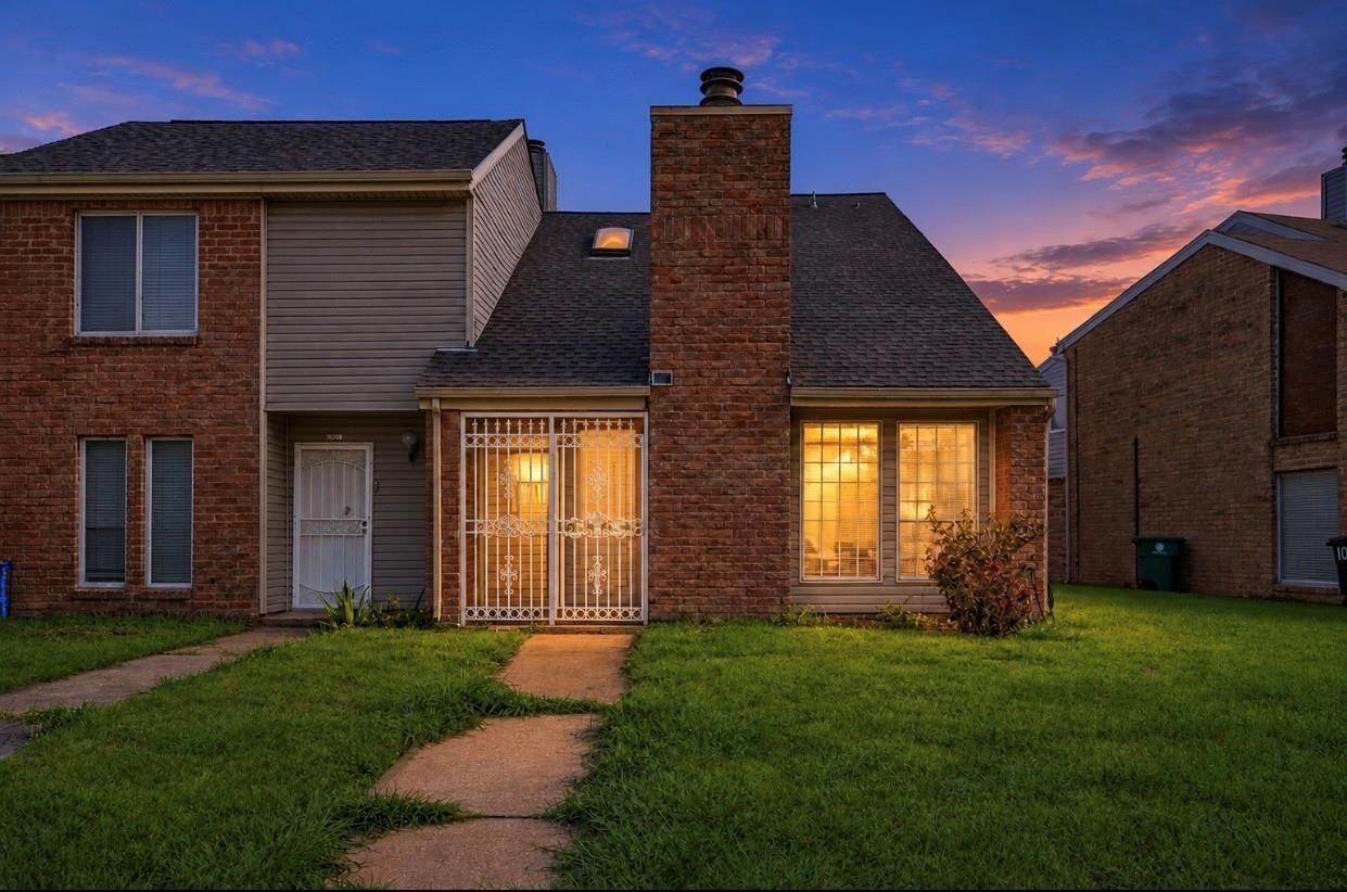 Property Photo:  10918 Village Bend Lane 918  TX 77072 