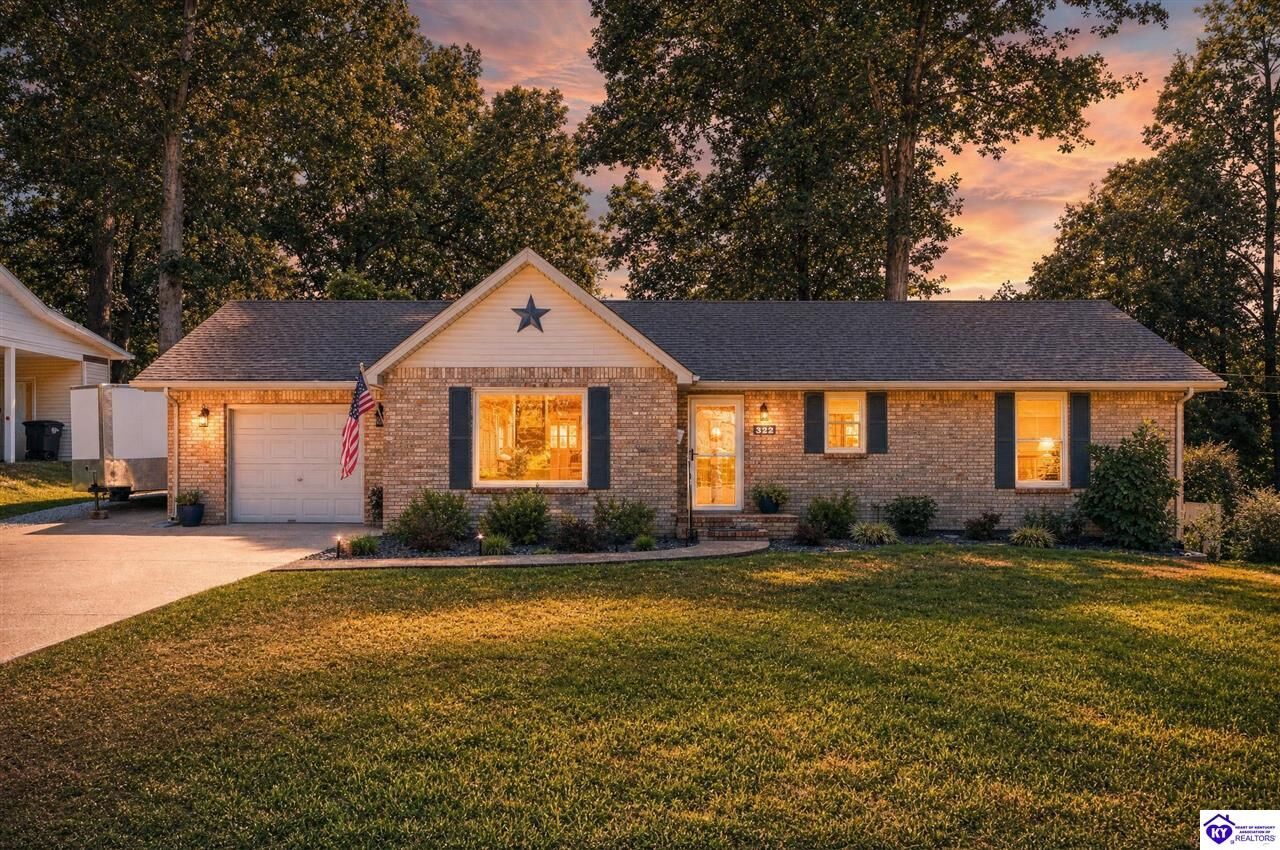 Property Photo: 322 Deepwood Drive KY 42701