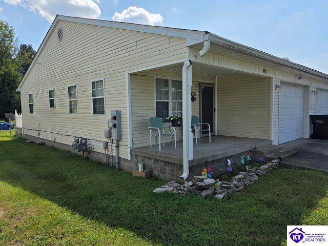 Property Photo:  104 Woebegona Way  KY 42748 