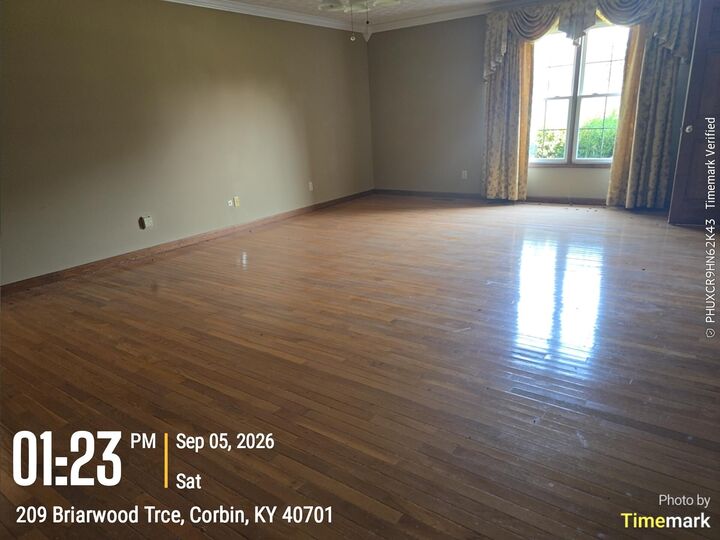 Property Photo:  209 Briarwood Trace  KY 40701 