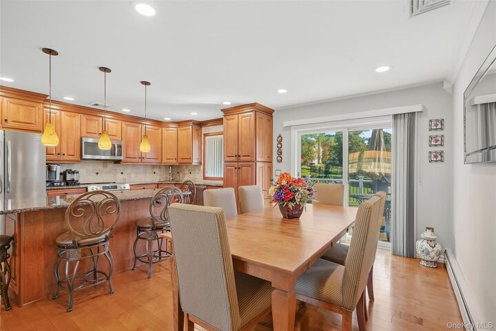 Property Photo:  6 Liberty Court  NY 10992 