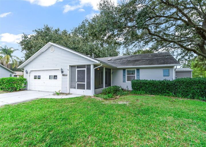 Property Photo:  2311 Bonnie View Court  FL 34788 