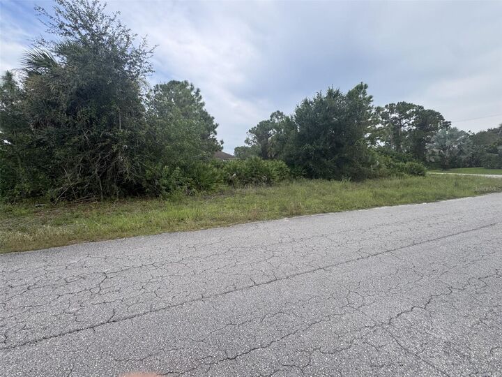 Property Photo:  1218 Burbeck Street  FL 33913 