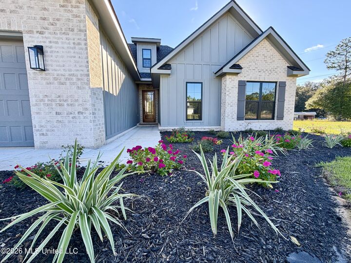 Property Photo:  114 Tacoma Drive  MS 39452 