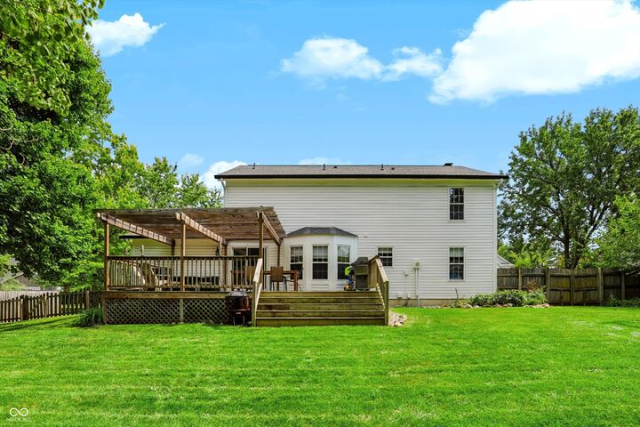 Property Photo:  14618 Shadow Lakes Drive E  IN 46032 