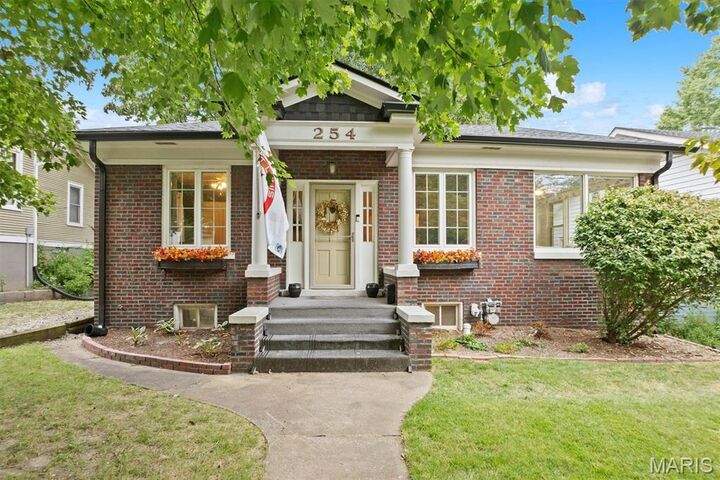 Property Photo:  254 Coventry Place  IL 62025 