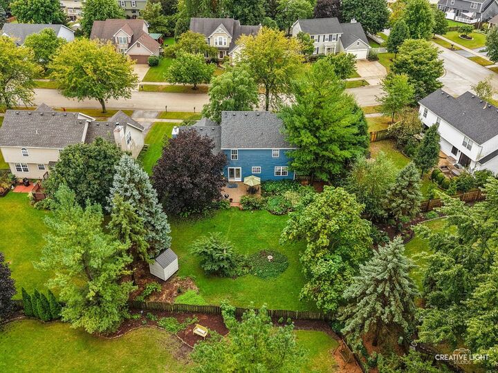 Property Photo: 203 Parkside Lane IL 60543