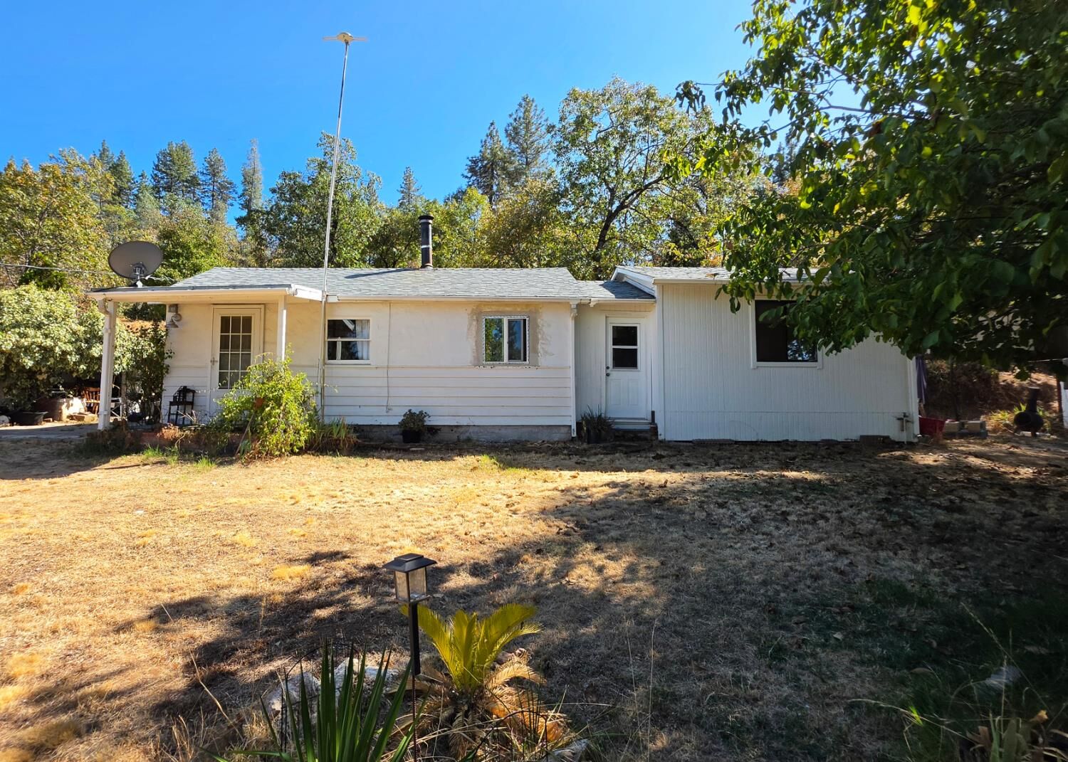 Property Photo: 3085 Texerna Court CA 95667