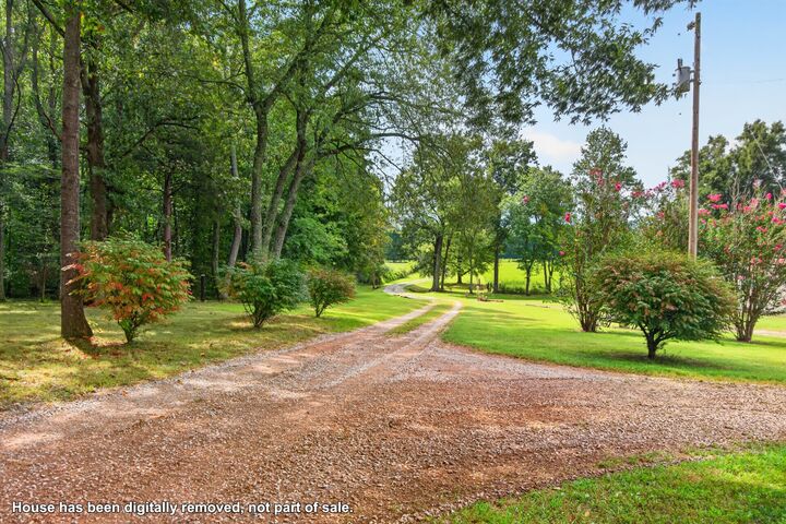 Property Photo:  199 Lenhart Ln  TN 37357 