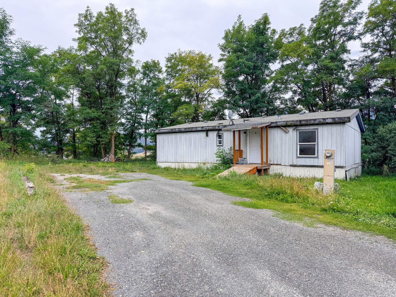 Property Photo: 164 Mountain View Ave WA 99114
