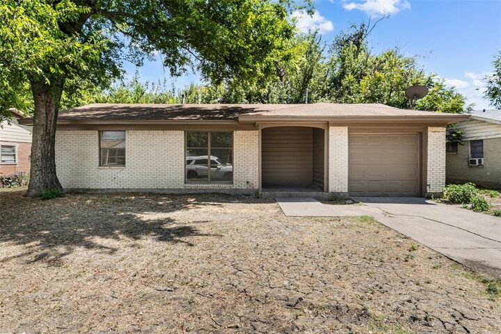 Property Photo:  3812 Acree Street  TX 76711 